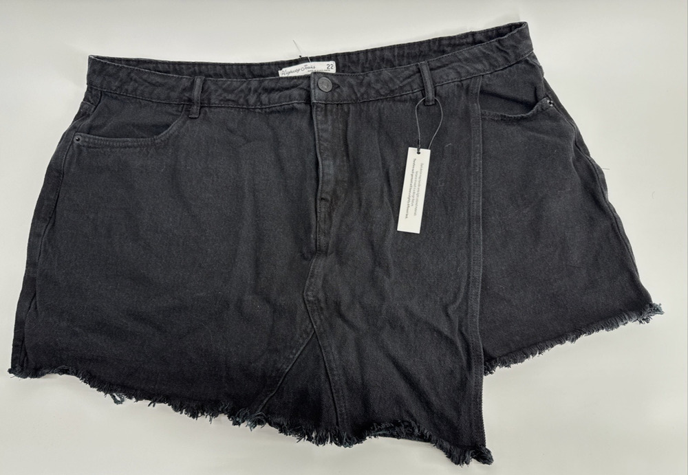 Highway Jeans Womens Plus Size 22 Frayed Hem Black Denim Skort Shorts NWT